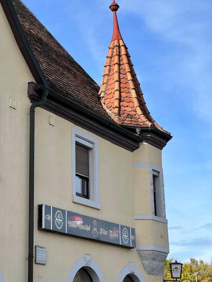 Hotel-Gasthof "Alter Ritter" Rothenburg ob der Tauber Buitenkant foto